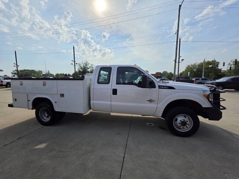 ford f-350 super duty chassis cab 2012 1FD8X3HT7CEC39529 image ford f-350 super duty chassis cab 2012 1FD8X3HT7CEC39529 image